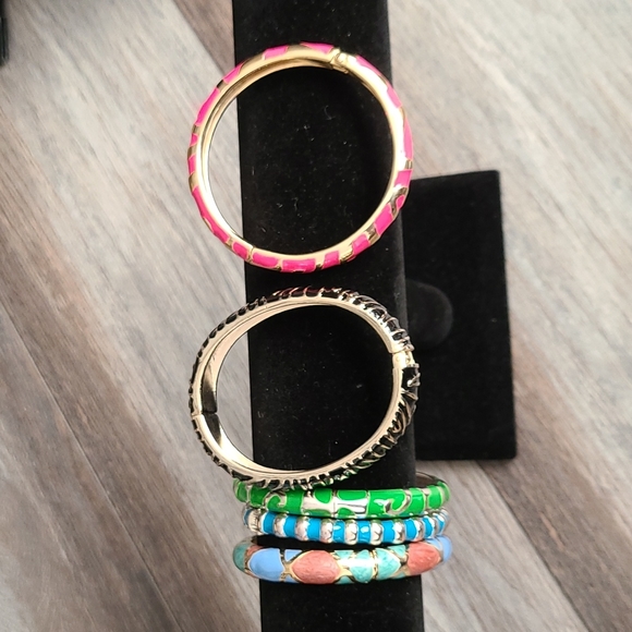 5 Assorted Bangles - Picture 2 of 2